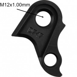 D747 derailleur hanger